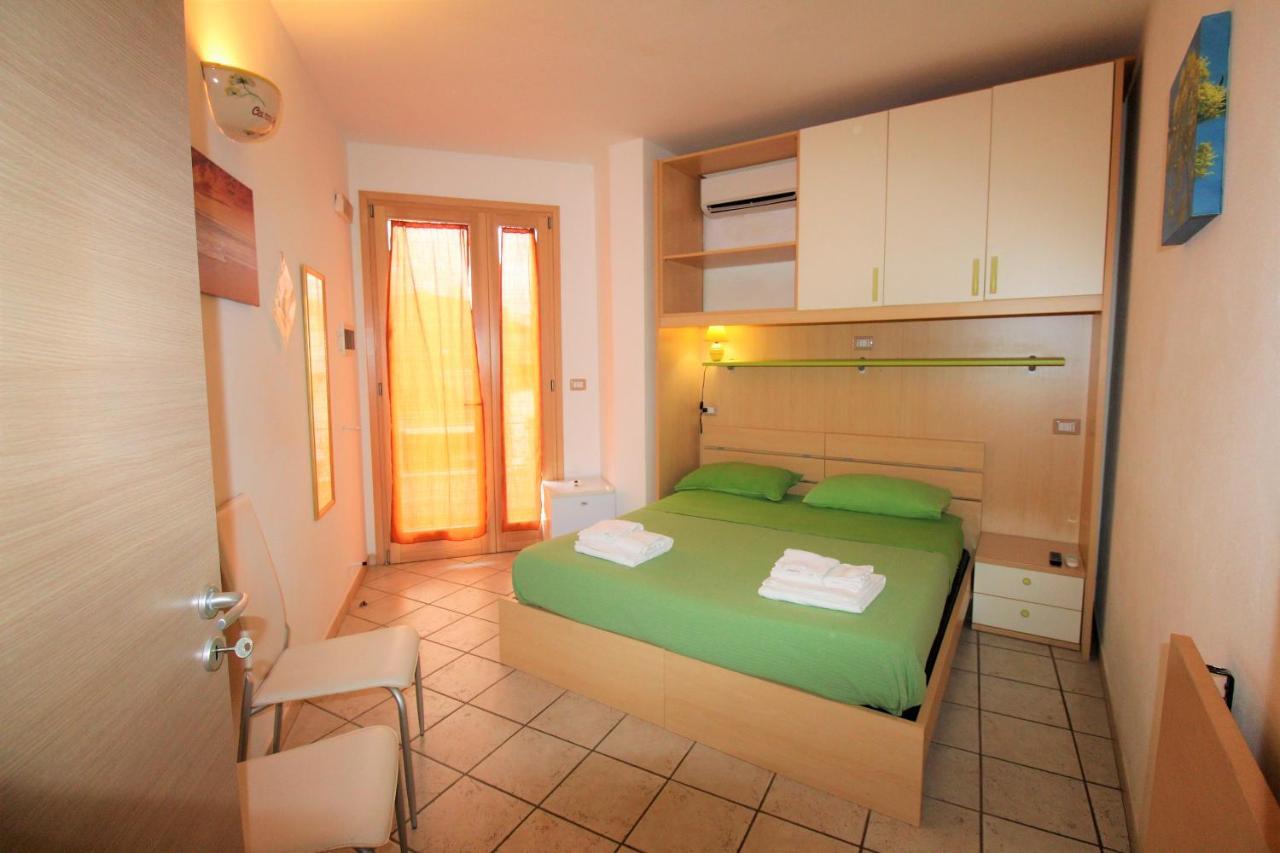B&B Scoglio Di Pirro Climatizzato A 150 M Dalle Spiagge Salentine Torre San Giovanni Extérieur photo
